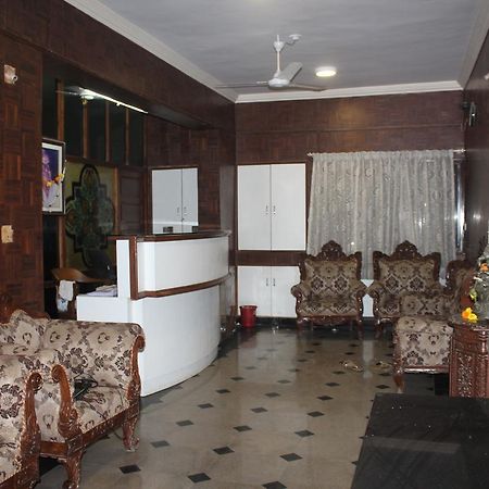 Royale Inn Vapi Dış mekan fotoğraf