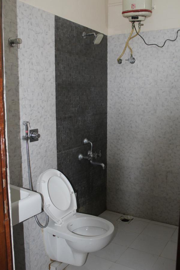 Royale Inn Vapi Dış mekan fotoğraf