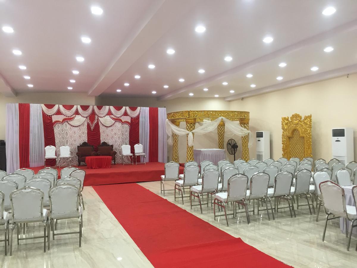 Royale Inn Vapi Dış mekan fotoğraf