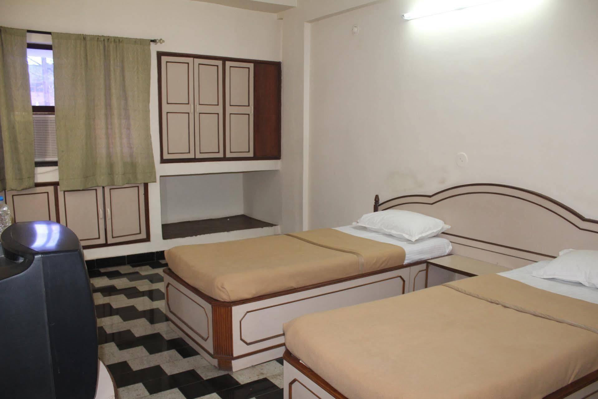 Royale Inn Vapi Dış mekan fotoğraf